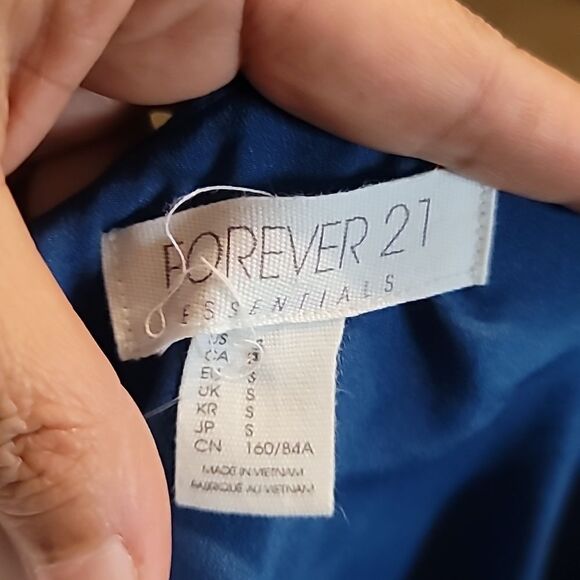 Forever 21 Essentials Dress Size S - Picture 5 of 6
